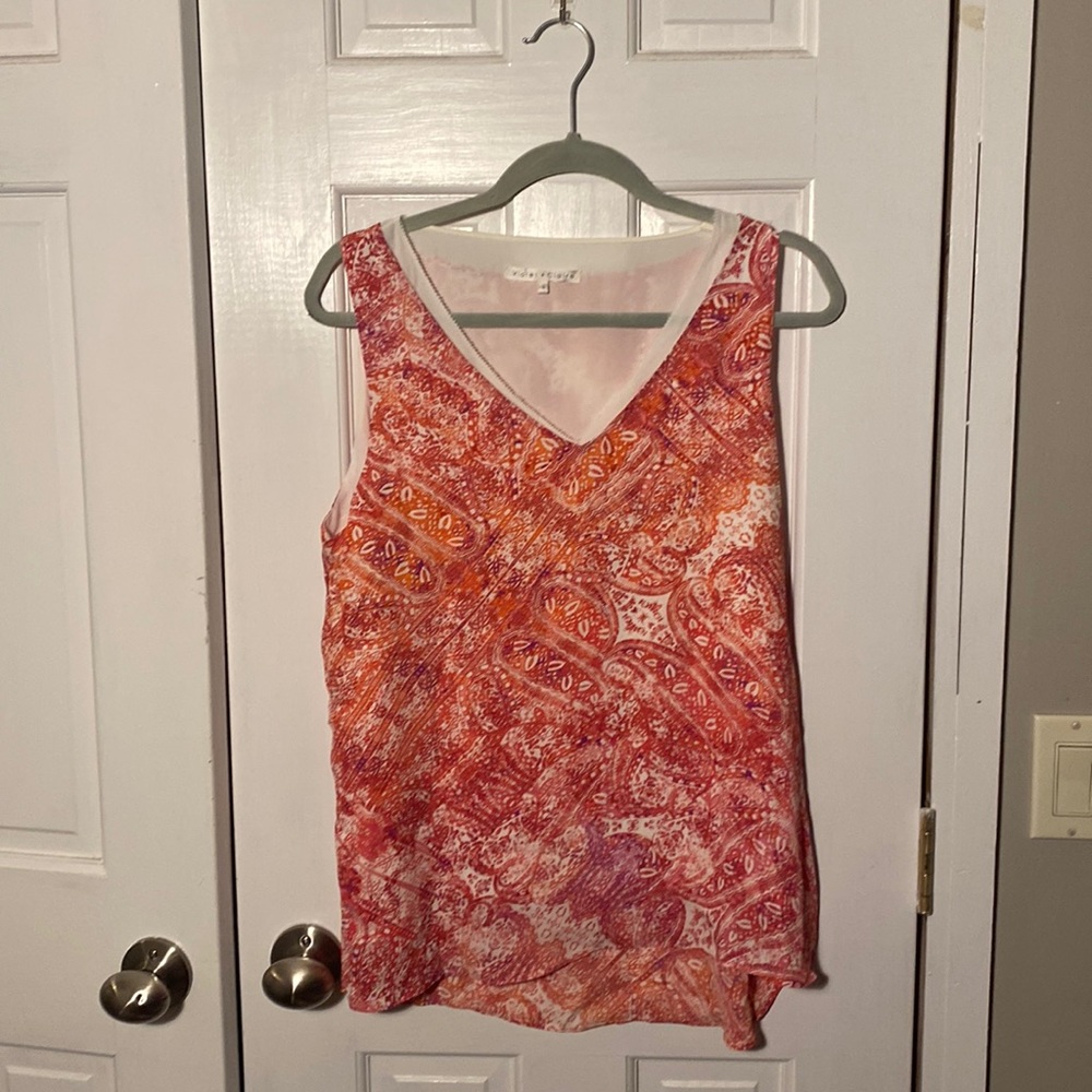 Sleeveless high-low blouse